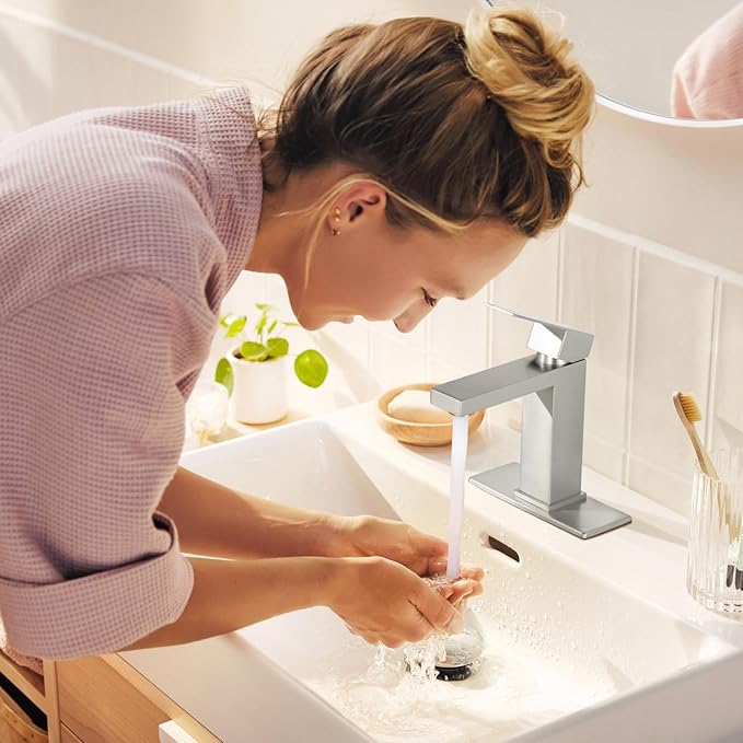 Brushed Nickel Bathroom Faucet, Stainless Steel Vanity Bathroom Sink Faucet with Pop Up Drain Stopper and Water Hoses, Easy to Install Bathroom Faucet 1 Hole for Bathroom Sink, Vanity, RV