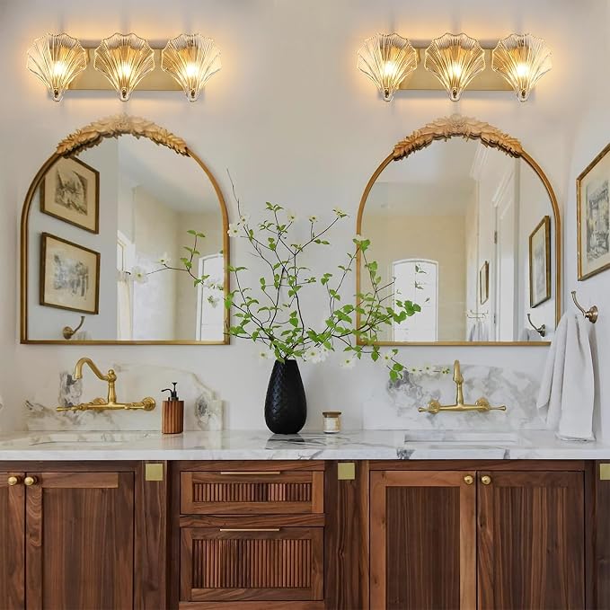 Bathroom Light Fixtures, 3-Lights Vanity Lights Over Mirror, Modern Bathroom Wall Light with Clear Shell Shaped Glass Shades, Gold Wall Sconces for Bedroom Living Room Kitchen Hallway
