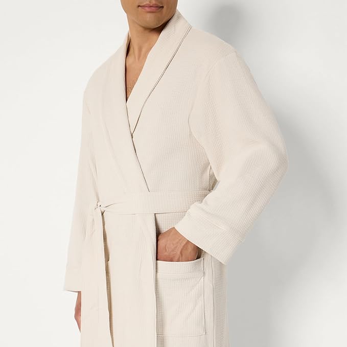 Amazon Essentials Men's Lightweight Cotton Waffle Bathrobe (Available in Big & Tall)