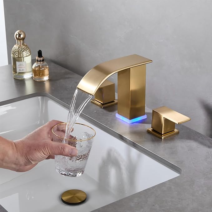 Bathroom faucets 3 Hole Widespread Modern Gold Faucet Sink Faucet 8 inch 3 Hole Vanity Bathroom with Pop Up Drain (Brushed Gold)