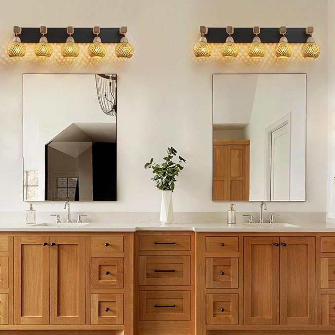 5-Light Boho Vanity Light, Farmhouse Bathroom Light Fixture, Rattan Bathroom Light Fixture Over Mirror Rustic Vanity Lighting with Handmade Bamboo Shades, Suit for Restroom, Bedroom, Hallway