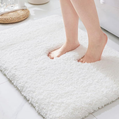 ILANGO White Bathroom Rugs 24" × 17" Non Slip & Super Absorbent Extra Thick Soft, Washable Bath Mat for Floor, Non Shedding Microfiber Plush Shaggy Bath Rug for Bathtub Shower Room Sink
