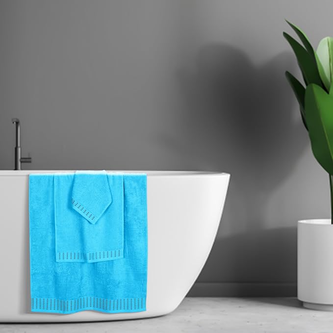 Ultra Soft 3 Pack Cotton Towel Set, Contains a Bath Towels 28x55 inch, a Hand Towels 16x24 inch & a Wash Cloths 12x12 inch, Ideal Everyday use, Compact & Lightweight - Turquoise Blue