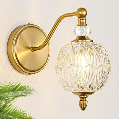 1 Piece Vintage Wall Sconce, 1-Light Mid Century Brushed Gold Finish Wall Sconce with Globe Glass Shade, Retro Light for Bathroom, Bedroom, Living Room,Powder Room