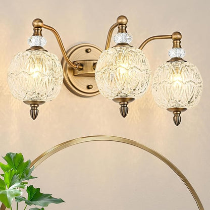 Vintage Bathroom Vanity Light, 3-Light Mid Century Matte Antique Brass Finish Wall Sconce with Globe Glass Shades, Retro Mirror Light for Bathroom, Powder Room