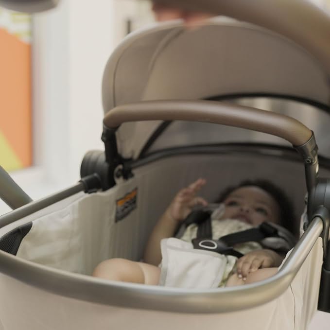 Maxi-Cosi Zelia 2 Luxe 5-in-1 Modular Travel System, New Hope Tan