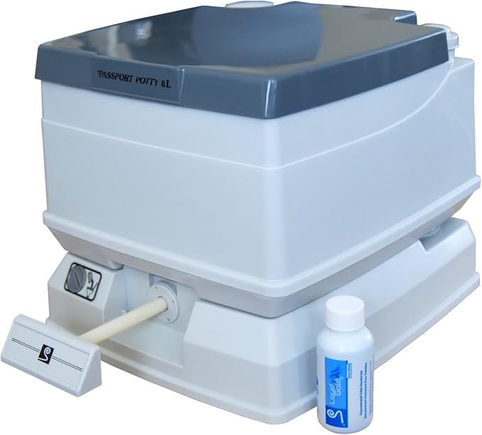 Sanitation Equipment Passport Potty 8 Liter, White