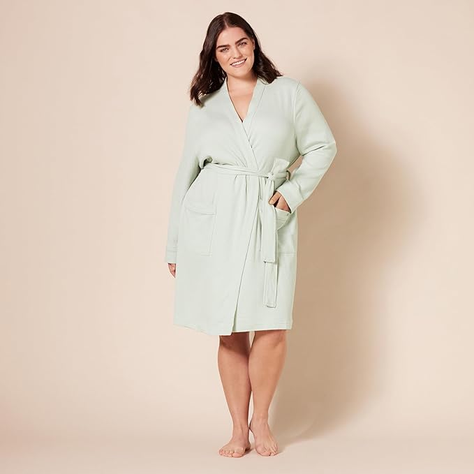 Amazon Essentials Women's Lightweight Cotton Waffle Mid-Length Bathrobe (Available in Plus Size)