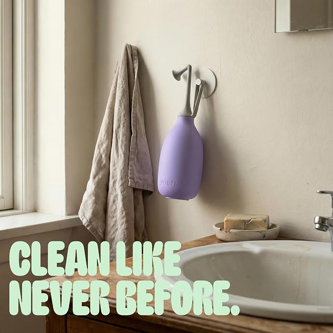 Butt & Intimate Shower 3.0 – Mobile Travel Bidet & Sustainable Intimate Shower, Replaces Wet Wipes, Saves Toilet Paper, Portable Handheld Bidet, Travel Bag Included, BPA-Free - Proud Purple