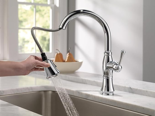 DELTA FAUCET Cassidy Gold Kitchen Faucet Touch, Touch Kitchen Faucets with Pull Down Sprayer, Kitchen Sink Faucet, Delta Touch2O Technology, Lumicoat Champagne Bronze 9197T-CZ-PR-DST