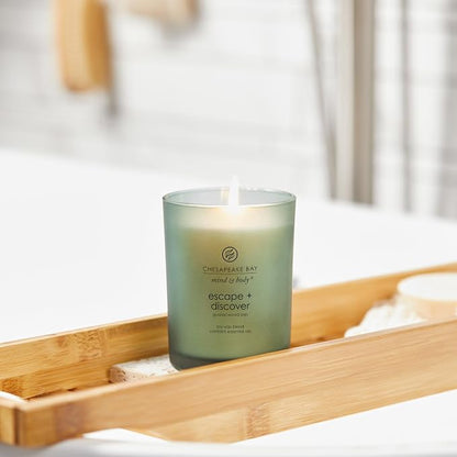 Chesapeake Bay Candle Escape + Discover Medium Jar