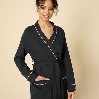 Amazon Essentials Women's Lightweight Cotton Waffle Mid-Length Bathrobe (Available in Plus Size)