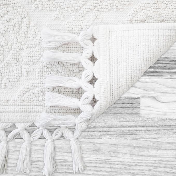 Jean Pierre - Ricardo Bath Mat, Woven Fringe Bathroom Rugs, 100% Cotton, Premium Bathroom Decor - Measures 17" x 31" - White