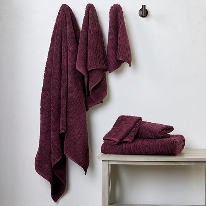 SKL Home CloudSoft Bath Towel Set, 6-Piece, 100% Cotton Luxury, Bordeaux | 2 Bath towels, 2 hand towels, 2 washcloths. Premium spa-level quality. 600/520 GSM weight. Ultra plush & absorbent.