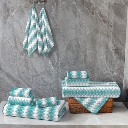 Hand Towels Set 2 Pack-16“x31” Ultra Soft Microfibers Bathroom Towel Set Highly Absorbent Quick Dry Luxury Premium Towel Lightweight Cozy Durable Hand Towel Collection Hotel Spa Gym Kitchen,Aqua