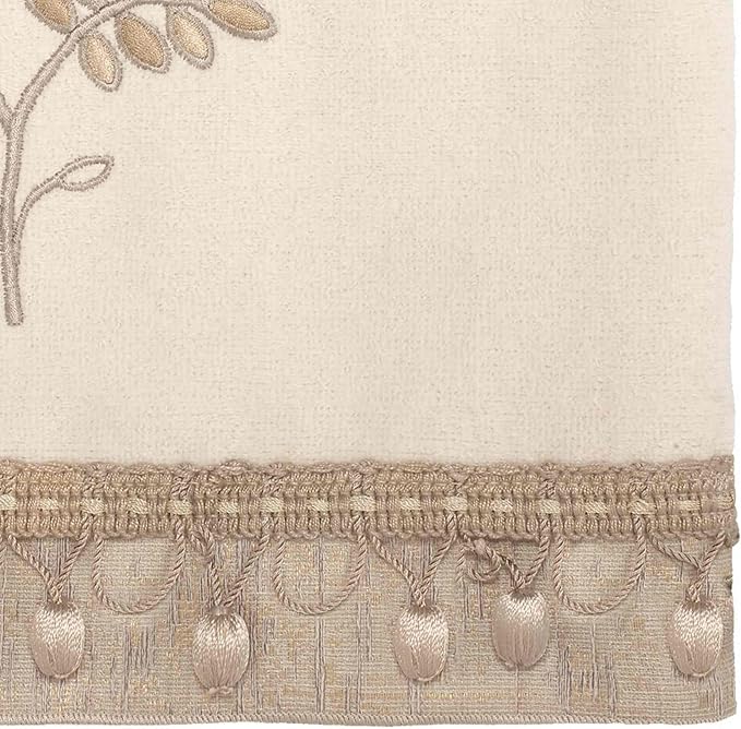 Avanti Linens - Bath Towel, Soft & Absorbent Cotton Towel (Willow Collection, Ivory)