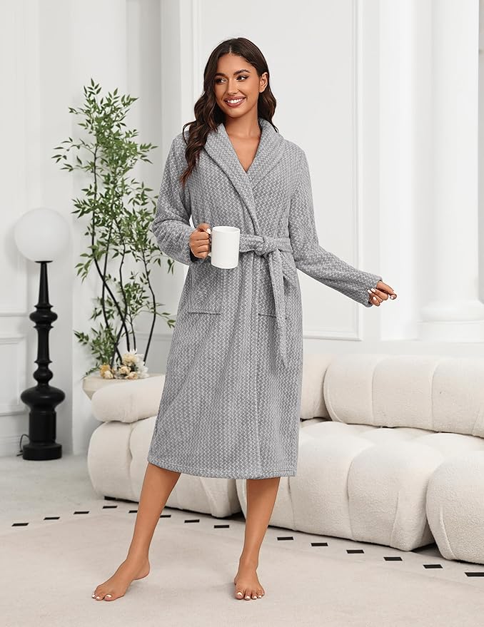 Ekouaer Women's Robe Long Plush Soft Bathrobe Cozy Warm Robes Shawl Collar Sleepwear with Pockets