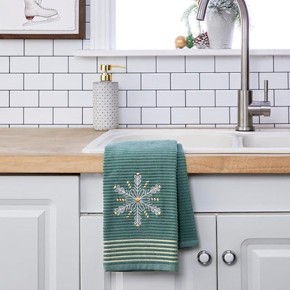 SKL Home Christmas Winter Snowflake Hand Towel Set, Green (2-Pack)
