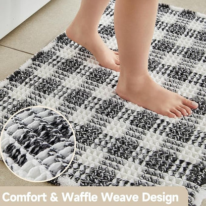 TYUU Waffle Runner Rug Bathroom, Long Boho Bath Mat, 72x24 Black & White | Super Absorbent Quick Dry Bath Rug, Non-Slip Backing, Soft Waffle Washable Farmhouse Bathroom Mats, Tub, Shower & Home Decor