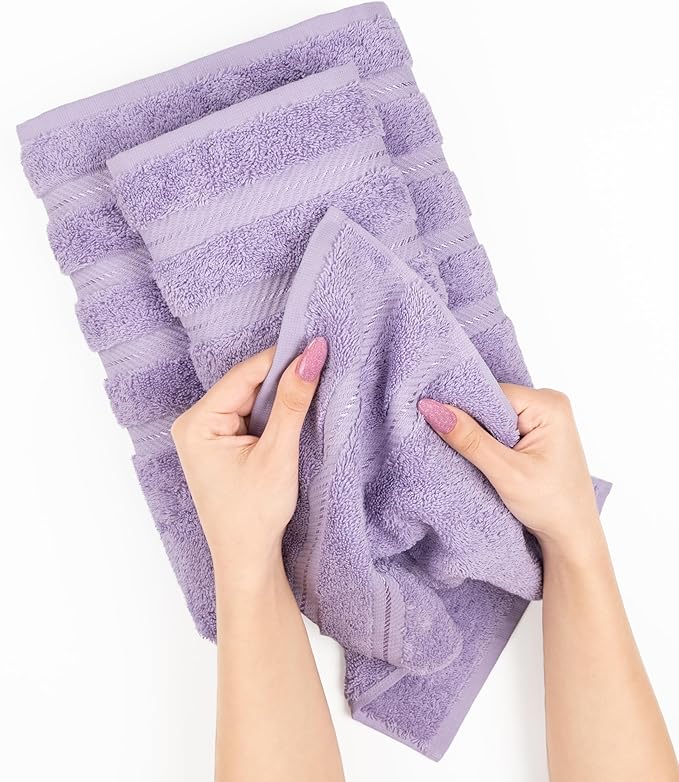 American Soft Linen 35x70 Jumbo Large Bath Towel, 600 GSM 100% Cotton Turkish Bath Sheet, Oversized Luxury Bath Towel for Bathroom Beach and Pool, Lilac