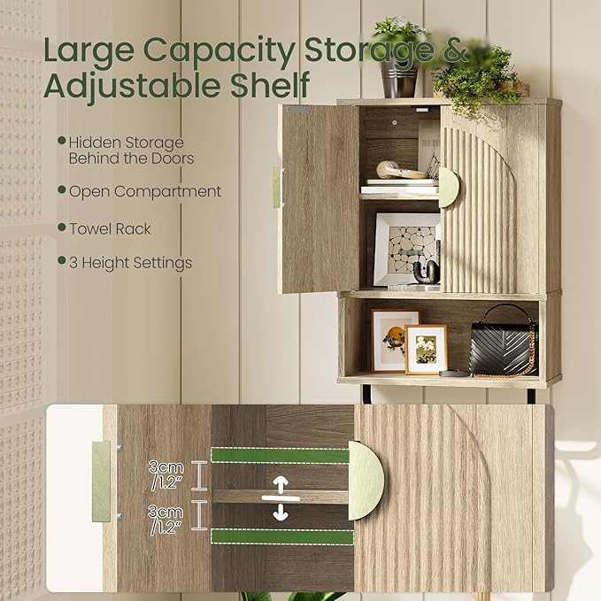 Bathroom Wall Cabinet, Medicine Cabinet for Bathroom, Wall Mounted Bathroom Cabinet with Towel Bar, Fluted Doors, Wall Cabinet for Bathroom, Kitchen, Living Room, Natural Oak and Gold
