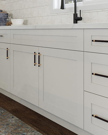 Design House Brookings Shaker Fully Assembled Wall Kitchen Cabinet W1524, 15 W x 12 D x 24 H, Painted White, Solid Wood, Design House, 613349