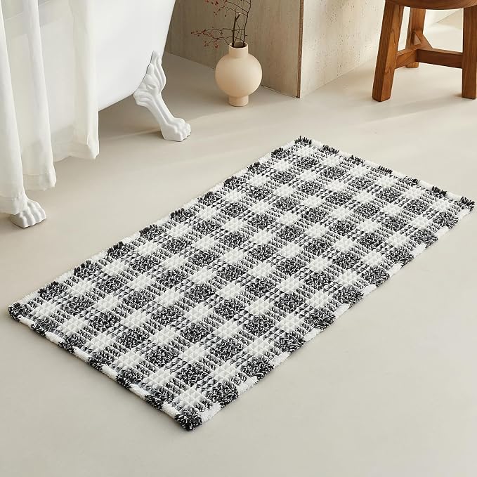 TYUU Waffle Bath Mat, Checkered Bathroom Rugs Non Slip, 48x24 Black & White | Super Absorbent Quick Dry Bath Rug, Non-Slip Backing, Soft Waffle Washable Farmhouse Bathroom Mats, Tub, Shower & Home Decor