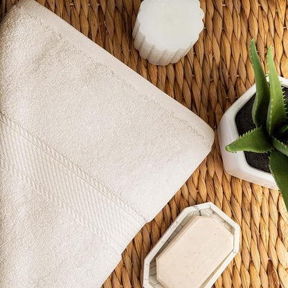 SUPERIOR Egyptian Cotton Ultra Plush & Absorbent, 10 Piece Set, Cream | Quick Dry, Soft Luxury Towel Set, Bath Essentials, Guest Bath, Spa, 2 Bath, 4 Hand, 4 Face Towels, Madeline Towels