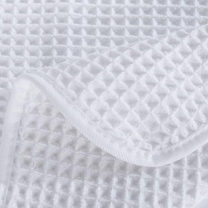 POLYTE 430 GSM Poly Blend Microfiber Quick Dry Waffle Bath Towel, 30x60 in | 4 Pack, Oversize, Lint Free, Body Towel