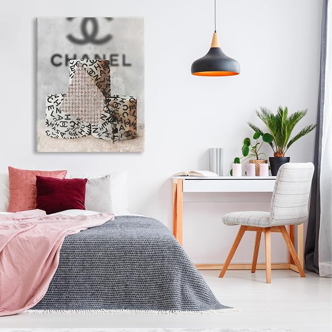 Stupell Industries 'Fashion Toilet Paper Design', Canvas Art, 36 x 48 Inches, Easy to Hang and Sturdy, Made in USA, by Ziwei Li