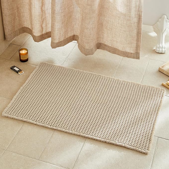 TYUU Waffle Bath Mat, Boho Bathroom Rugs Non Slip, 36x24 Pale Beige | Super Absorbent Quick Dry Bath Rug, Non-Slip Backing, Soft Waffle Washable Farmhouse Bathroom Mats, Tub, Shower & Home Decor