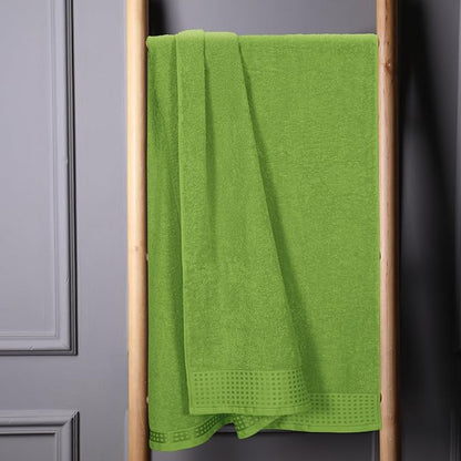 GLAMBURG 100% Cotton Oversized 2 Pack Bath Sheets 35x70, Ultra Soft Highly Absorbant Compact Quickdry & Lightweight Large Bath Sheet Set, Ideal for Gym Travel Camp Pool - Kiwi Green
