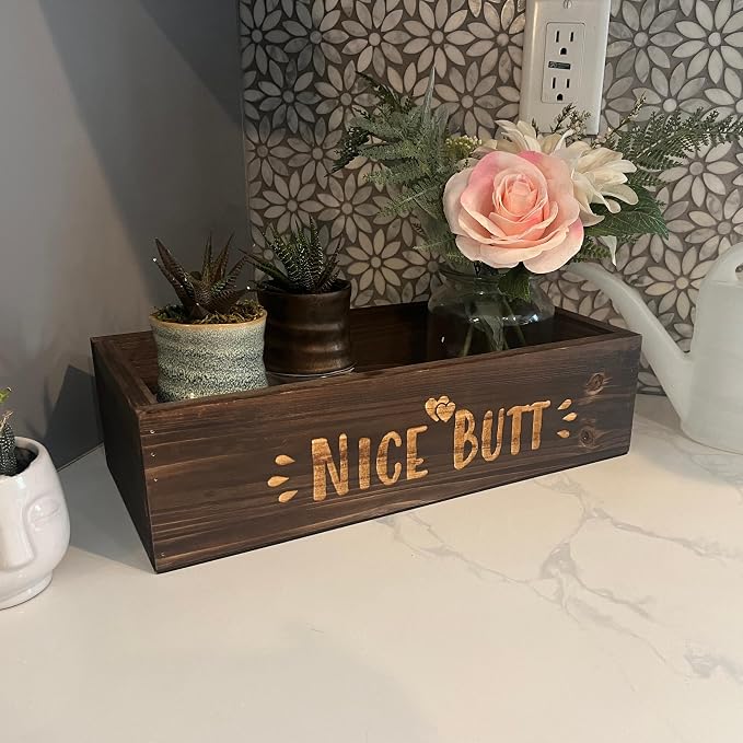 Admired by Nature Hello Sweet Cheeks Solid Wood Toilet Paper Holder, Farmhouse Décor, Toilet Paper Storage, Bathroom Accessories, Bathroom Décor, for Home Décor Bathroom Organizer (Brown)