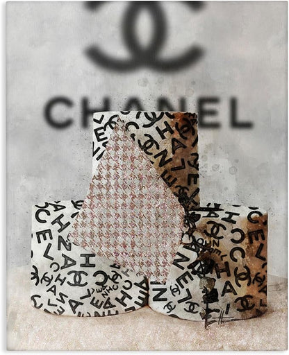 Stupell Industries 'Fashion Toilet Paper Design', Canvas Art, 30 x 40 Inches, Easy to Hang and Sturdy, Made in USA, by Ziwei Li