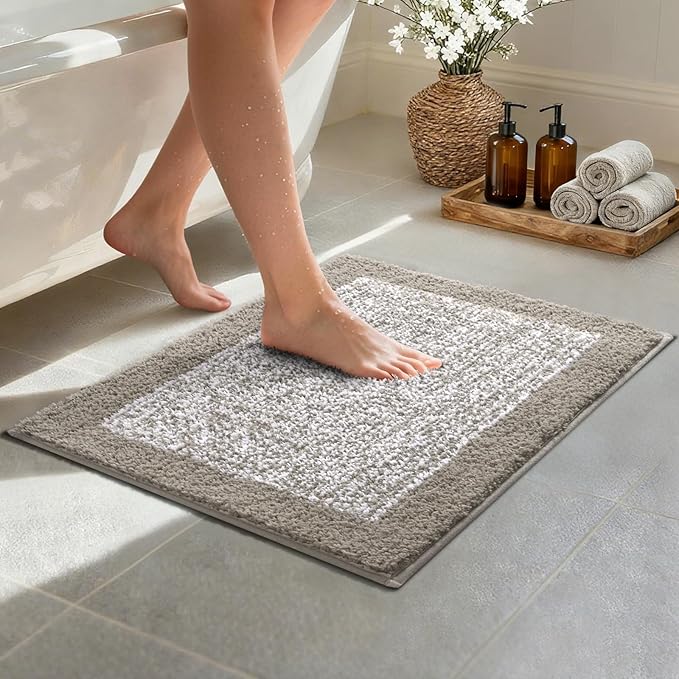 Bathroom Rugs 24x17 Non Slip Washable, Bath Mat for Bathroom Floor Tub, Soft Absorbent Quick Dry Mats for Shower, Bathtub, Home Decor（Greige）
