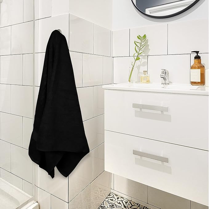 Utopia Towels 4 Pack Premium Bath Towels Set, 27 by 54 Inches, 100% Ring Spun Cotton 600GSM, Lightweight and Highly Absorbent Quick Drying Towels, Perfect for Daily Use, Black
