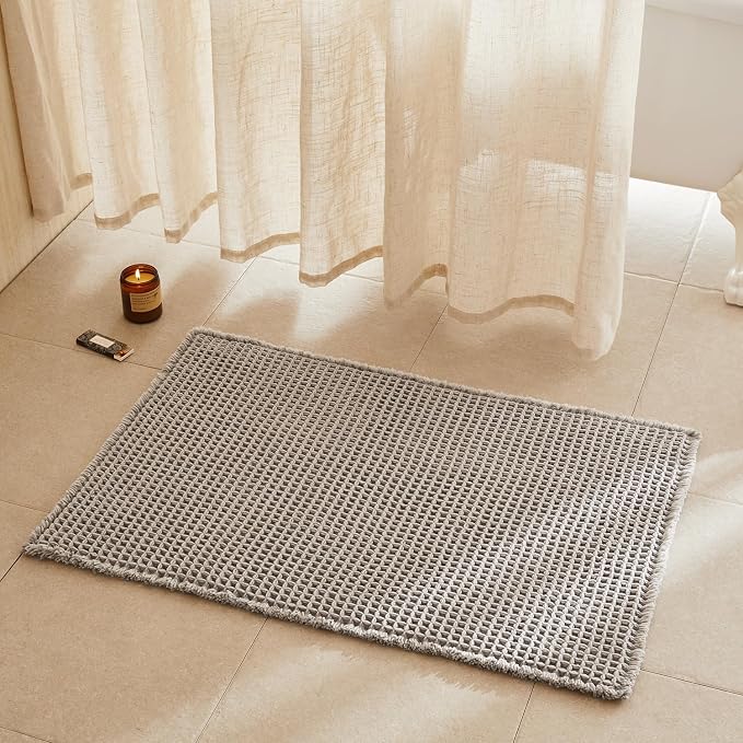 TYUU Waffle Bath Mat, Boho Bathroom Rugs Non Slip, 36x24 Light Grey | Super Absorbent Quick Dry Bath Rug, Non-Slip Backing, Soft Waffle Washable Farmhouse Bathroom Mats, Tub, Shower & Home Decor