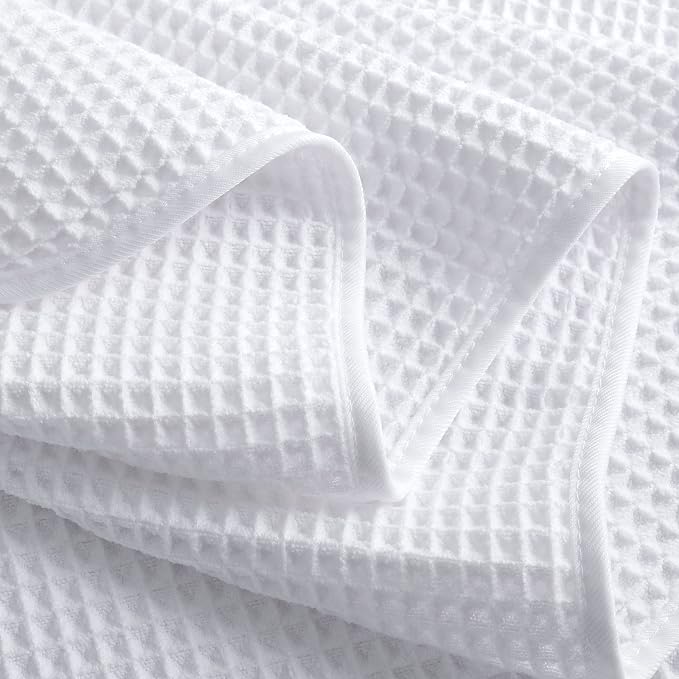 POLYTE 430 GSM Poly Blend Microfiber Quick Dry Waffle Bath Towel, 30x60 in | 4 Pack, Oversize, Lint Free, Body Towel