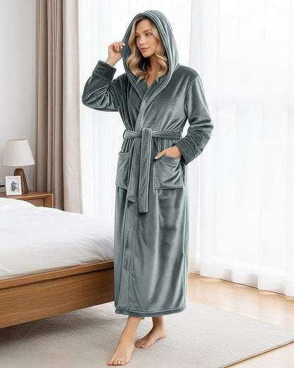 NY Threads Women's Fleece Hooded Bathrobe Plush Long Spa Robe, Medium