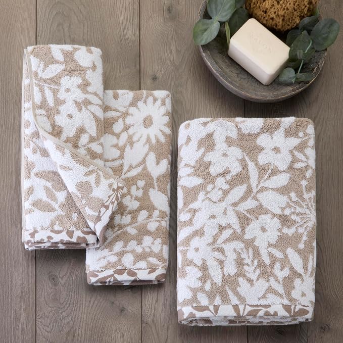 SKL Home Bedford Floral Bath Towel, Premium 100% Cotton, Tan | 600 GSM weight. Spa-level quality. Soft, & absorbent, reversible jacquard.