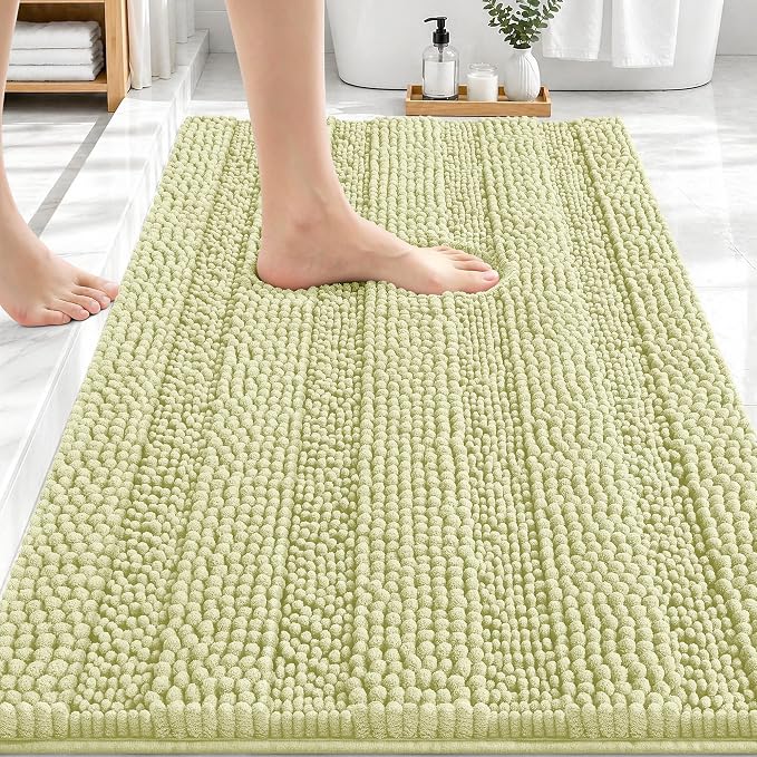 OLANLY Thick Bathroom Rugs 30x20, Soft Chenille Striped Bath Rugs, Vanilla | Rubber Backing, Machine Wash, Extra Absorbent Bath Mats for Bathroom Floor, Tub and Shower, Home Decor Accessories