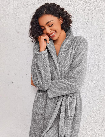 Ekouaer Women's Robe Long Plush Soft Bathrobe Cozy Warm Robes Shawl Collar Sleepwear with Pockets