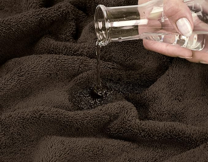 American Soft Linen 35x70 Jumbo Large Bath Towel, 600 GSM 100% Cotton Turkish Bath Sheet, Oversized Luxury Bath Towel for Bathroom Beach and Pool, Brown