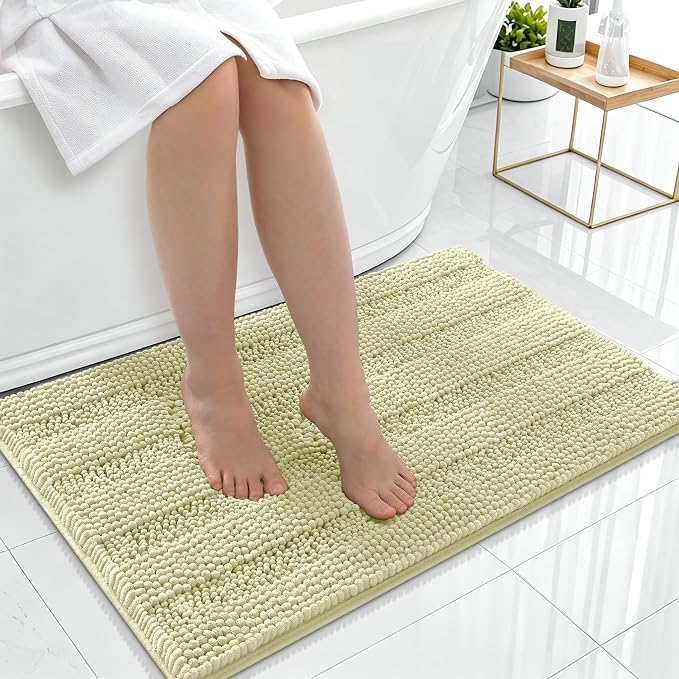 Smiry Thick Chenille Bathroom Rugs 36x24, Soft Absorbent Bath Mat, Vanilla | Quick‑Dry & Machine Washable, Non‑Slip Bath Carpet, Striped Bath Rugs for Tub & Shower, Modern Home Decor Accessories