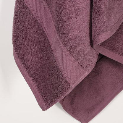 SUPERIOR Egyptian Cotton Plush & Absorbent, Bath Towel Set of 2, Plum | Quick Dry, Soft Luxury Towel Set, Bath Essentials for Bathroom, Guest Bath, Spa, 2 Piece Bath, Madeline Towels