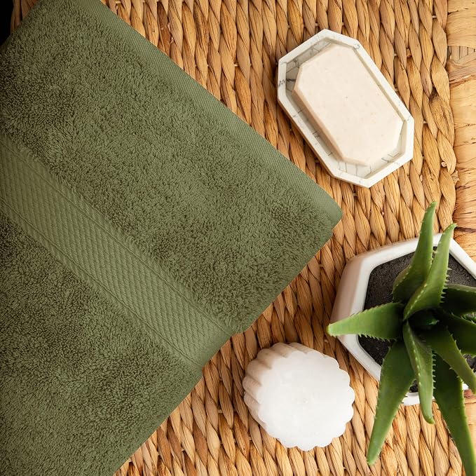 Superior Egyptian Cotton Plush Absorbent, 10 Piece Set, Forest Green | Quick Dry, Soft Luxury Towel Set, Bath Essentials, Guest Bath, Spa, 2 Bath, 4 Hand, 4 Face Towels, Madeline Towels