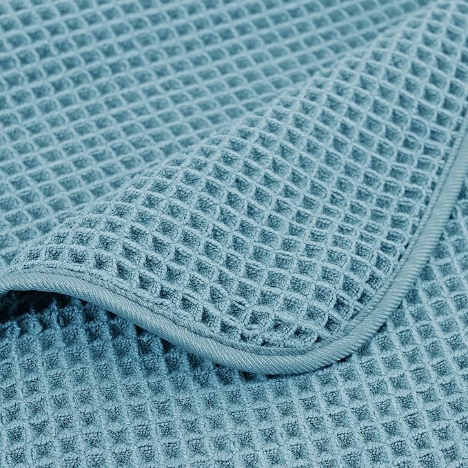 POLYTE 430 GSM Poly Blend Microfiber Quick Dry Waffle Bath Towel, 30x60 in | 4 Pack, Oversize, Lint Free, Body Towel
