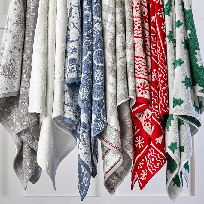 SKL Home Christmas/Winter Subtle Snowflakes Bath Towel, 100% Cotton, White | 550 GSM. Soft & absorbent. Textured jacquard pattern. Great for use in the bathroom, kitchen or bar & gifting.