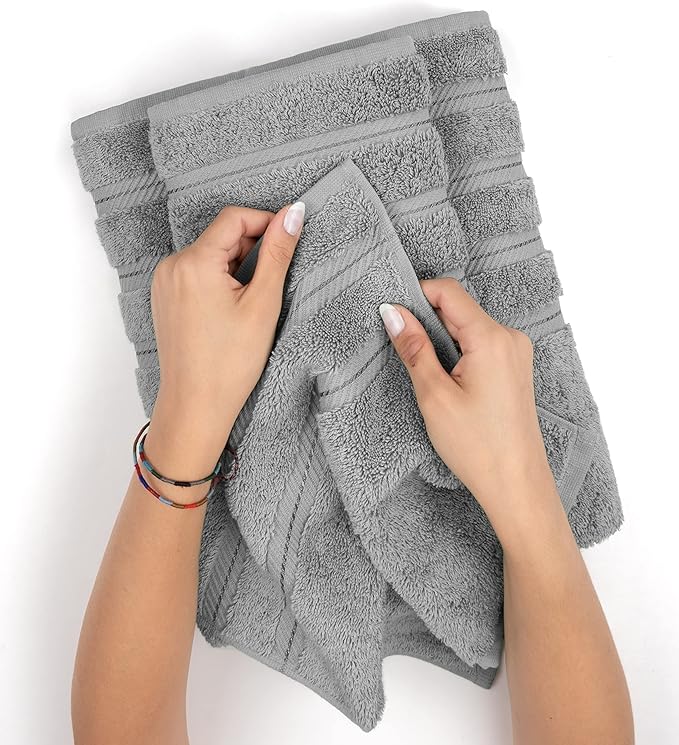 American Soft Linen 35x70 Jumbo Large Bath Towel, 600 GSM 100% Cotton Turkish Bath Sheet, Oversized Luxury Bath Towel for Bathroom Beach and Pool, Light Grey