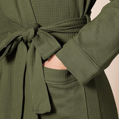 Amazon Essentials Women's Lightweight Cotton Waffle Mid-Length Bathrobe (Available in Plus Size)